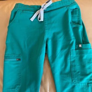 Figs Yola Skinny Scrub Pants - Hunter Green XXS